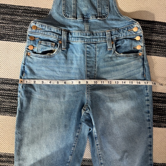 Universal Thread Overalls Women's Blue Jeans Long Jumpsuit Size 2R - Picture 7 of 9